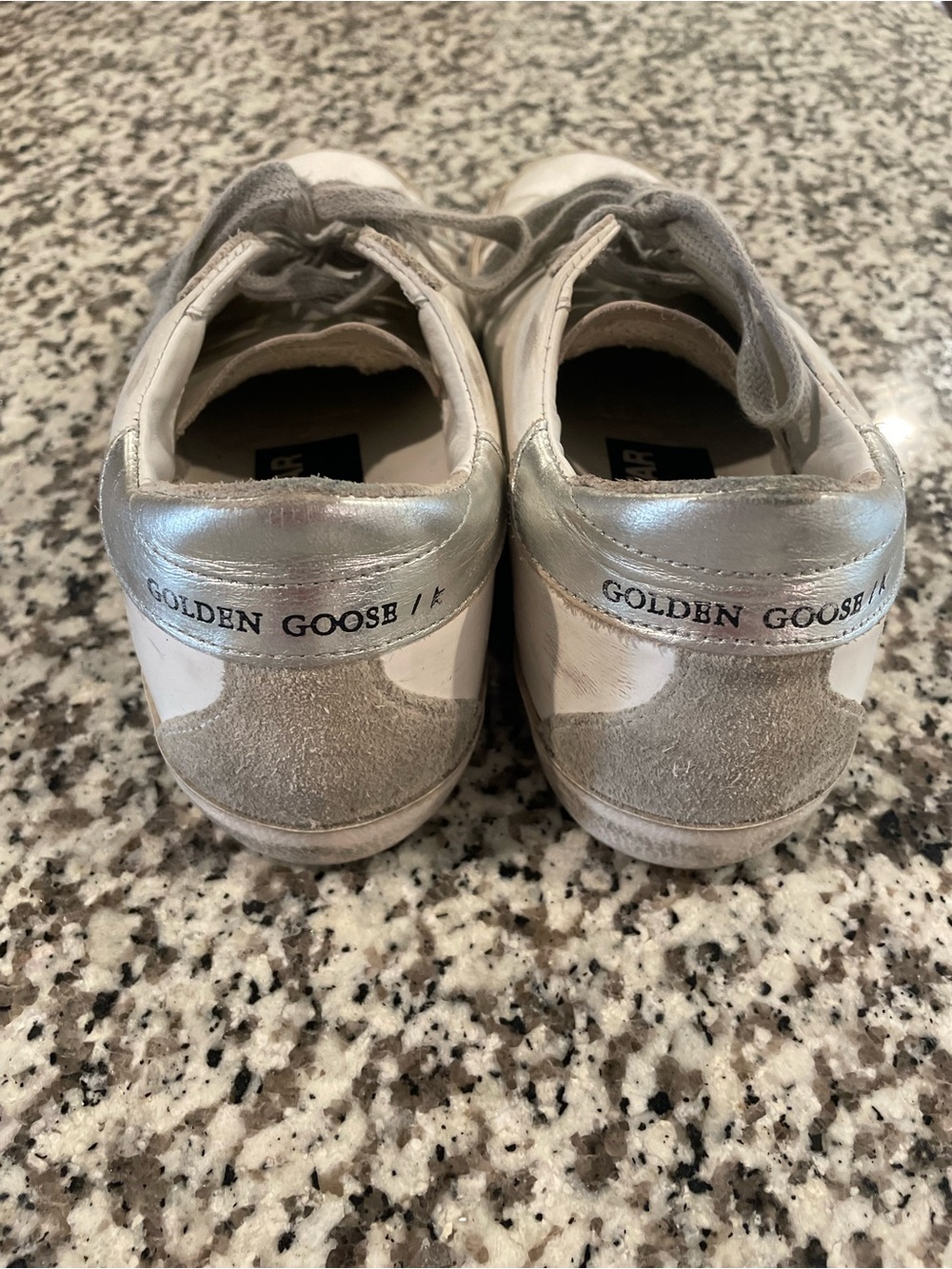 Golden Goose Superstar Low-Top Sneakers - Picture 5 of 7